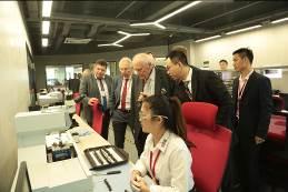 技術(shù)開(kāi)發(fā) 推動(dòng)技術(shù)研究、產(chǎn)品開(kāi)發(fā)與質(zhì)量保證的協(xié)同發(fā)展